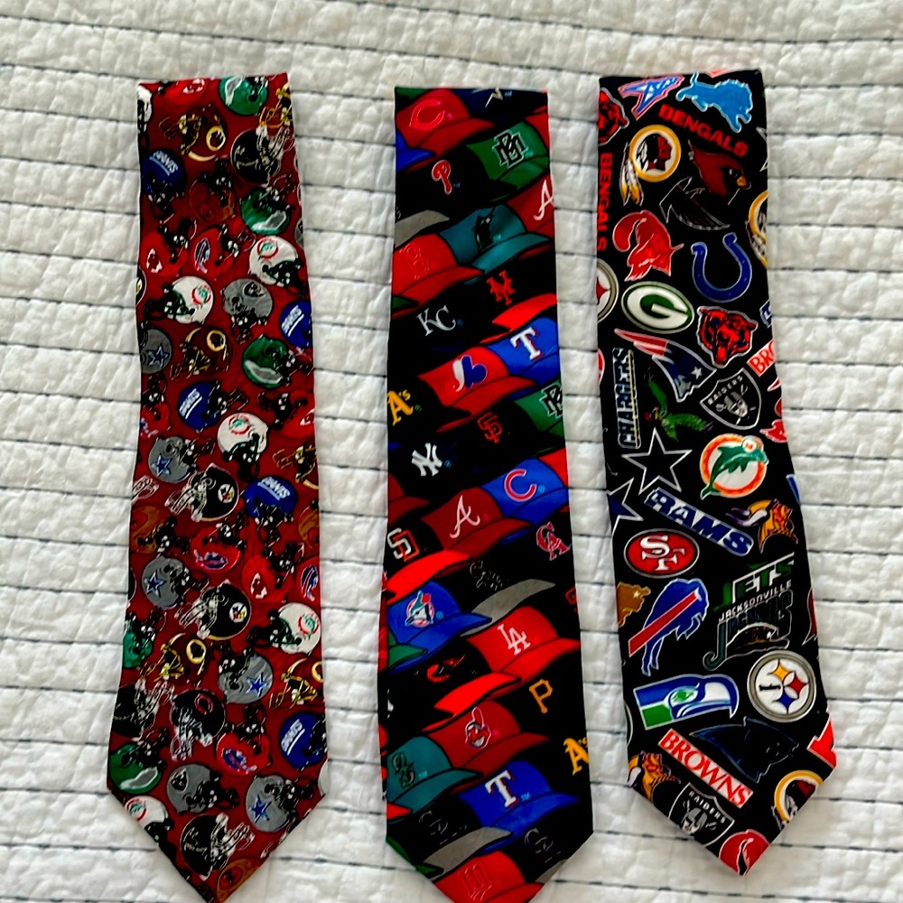 Lot of 3 Major League Baseball/ NFL vintage neckties